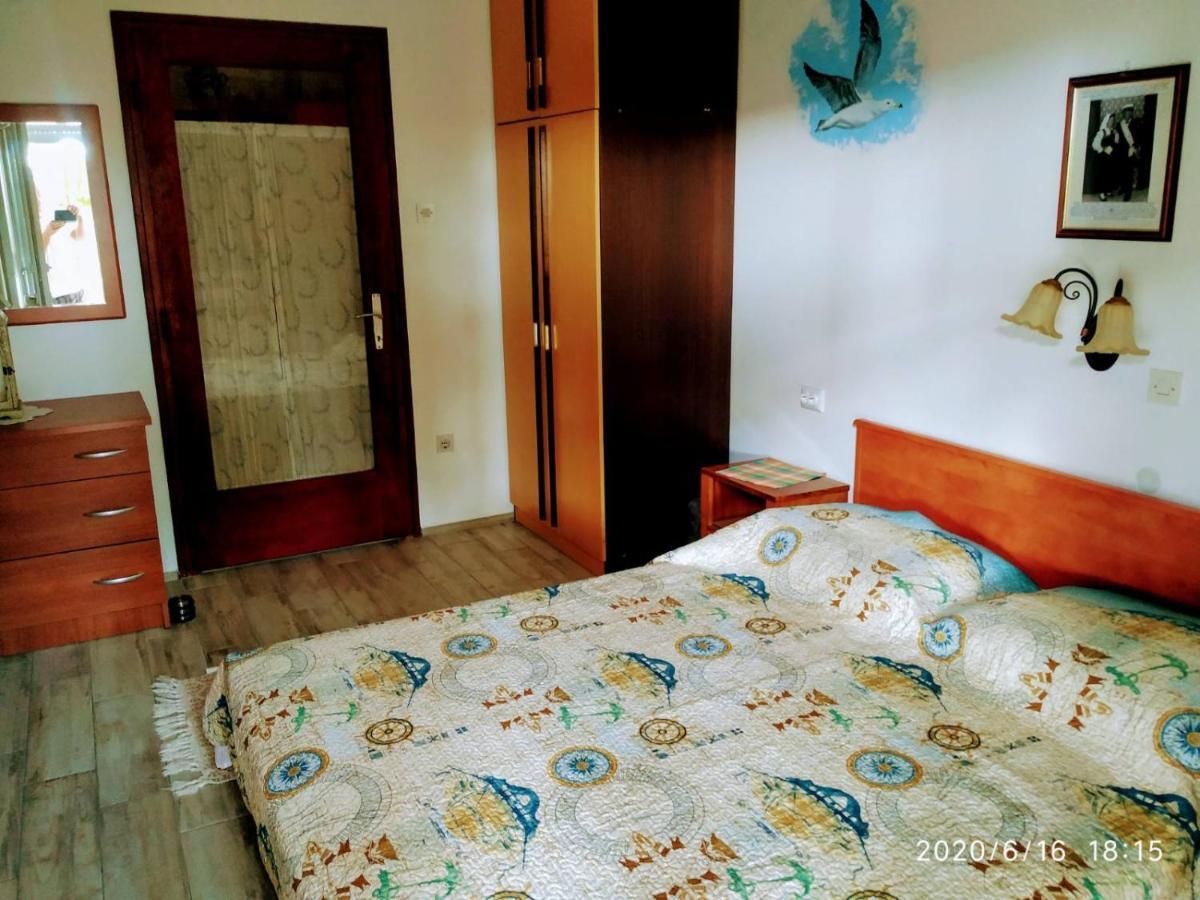 Apartments Maricic 200 Meters From The Beach Novi Vinodolski Exteriér fotografie